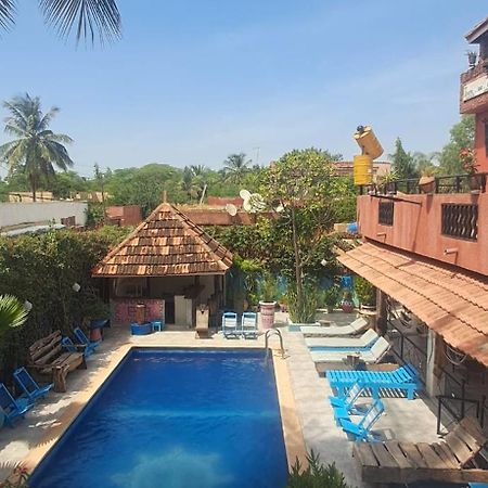 Auberge Khady Saly Portudal Buitenkant foto