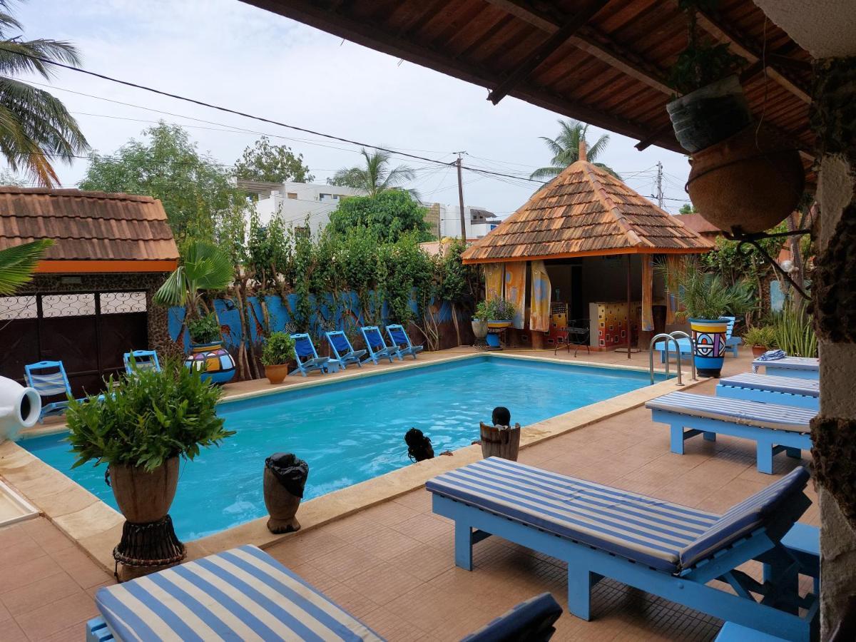 Auberge Khady Saly Portudal Buitenkant foto
