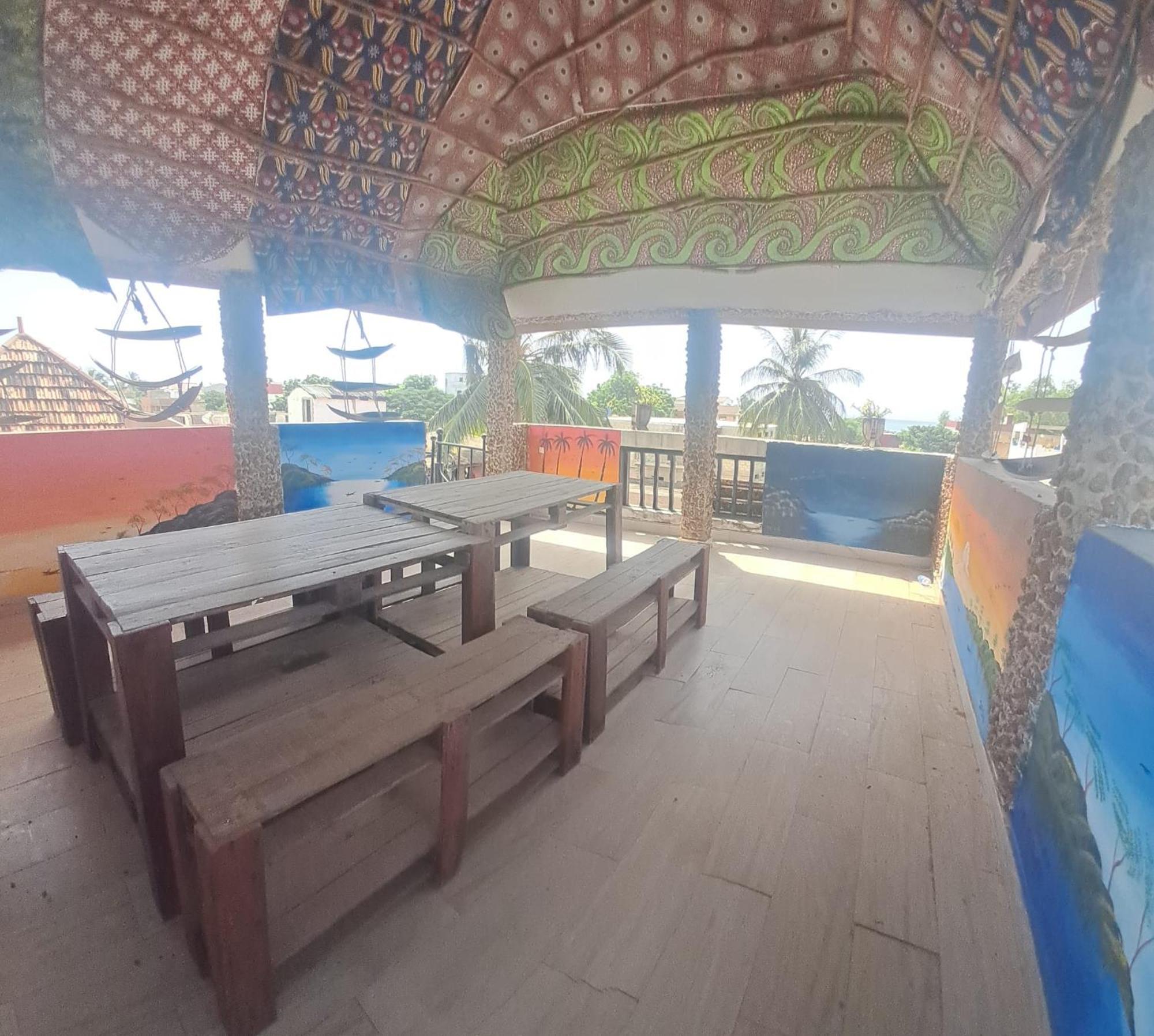 Auberge Khady Saly Portudal Buitenkant foto
